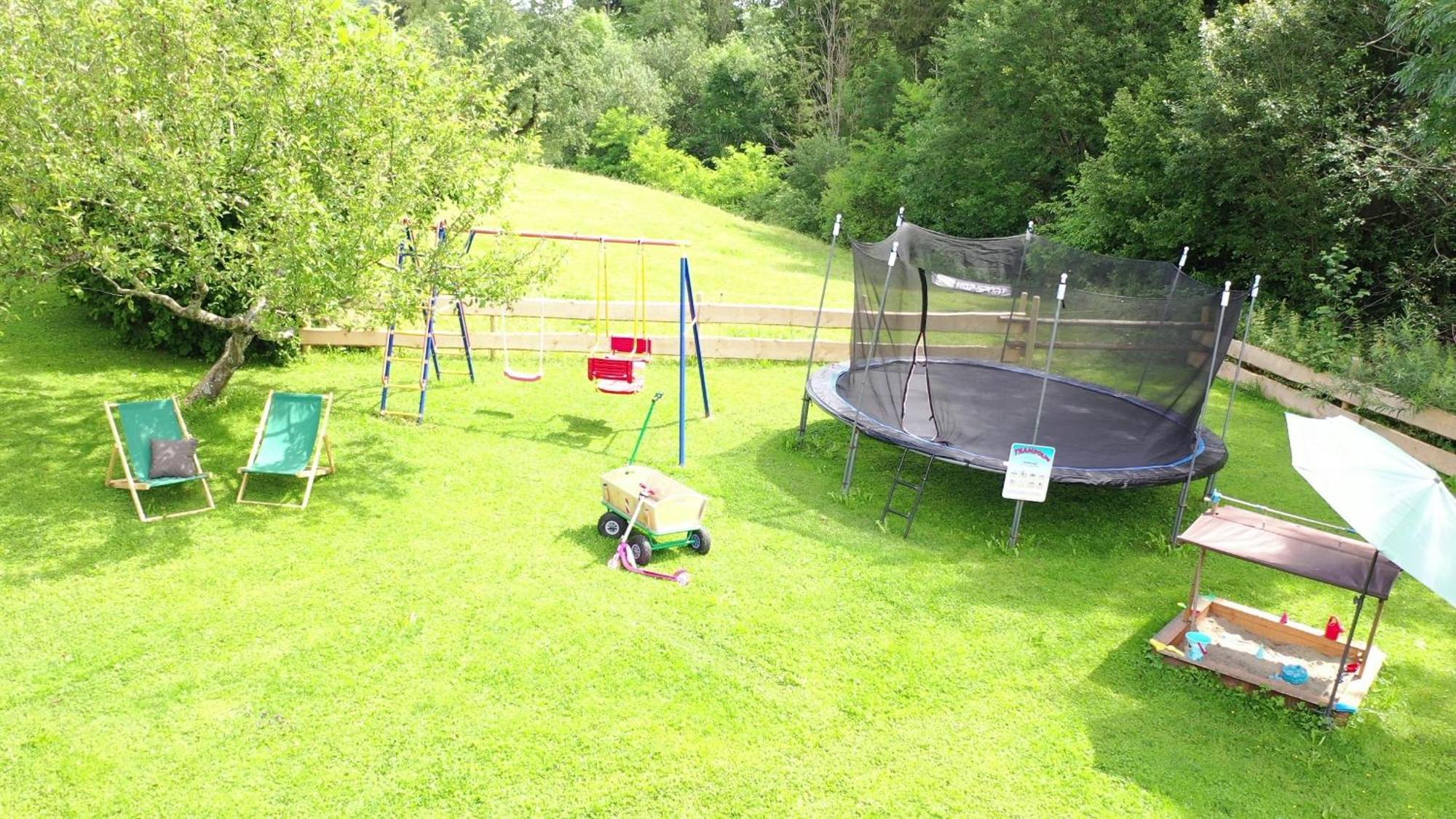 Landsitz Rocky Docky Villa Niedersonthofen Eksteriør bilde